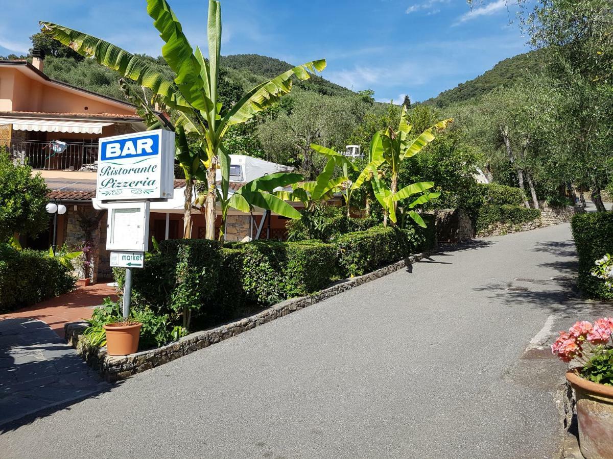 Hotel Campeggio Gianna Golfo Dei Poeti Lerici Exterior foto